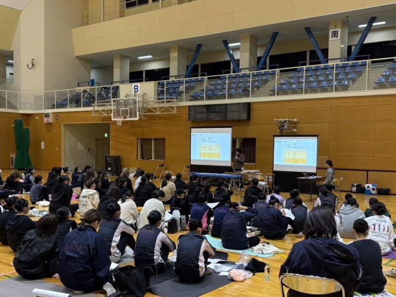リハビリテーション部の平野PTが日本バトン協会東海支部講習会にて講師として登壇しました