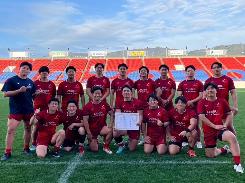 中部電力ラグビー部が出場した関西セブンスフェスティバルに理学療法士の河野が帯同しました